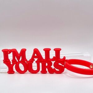 'I'm All Yours' luggage tag